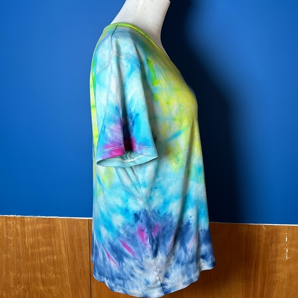 Tye dye t-shirt - Picture 5 of 7